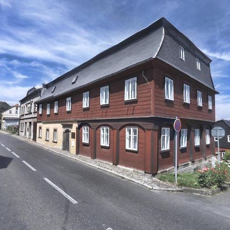 Jiřetínská chaloupka Apartamento Jiřetín pod Jedlovou Exterior foto