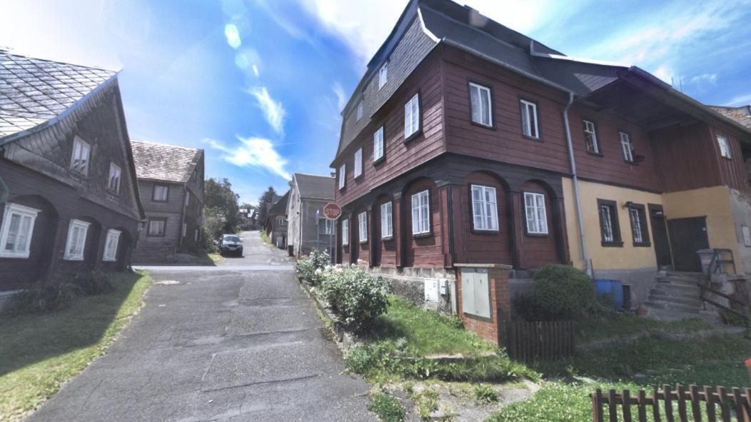 Jiřetínská chaloupka Apartamento Jiřetín pod Jedlovou Exterior foto